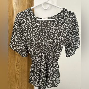 Sienna Sky Olive Green Floral Peplum Blouse XS